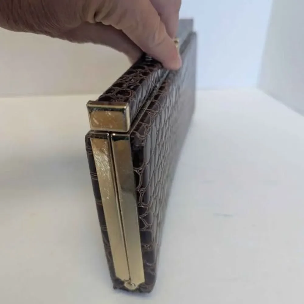 Vintage Joan Rivers Classics Brown Croc Envelope Clutch Purse for Her 11x4.5x.1